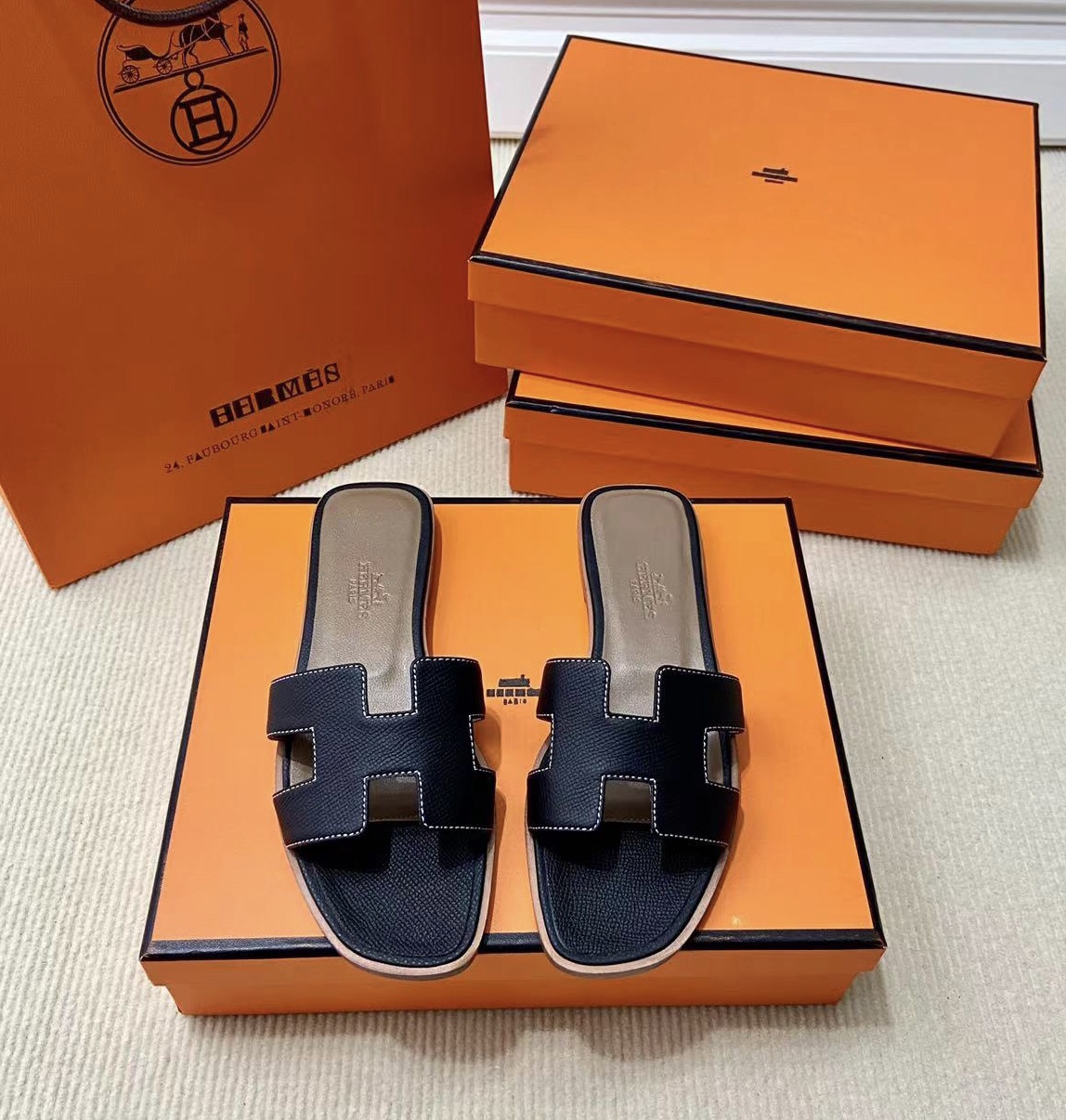 에르메스 올수공 오란 슬리퍼 샌들 앱송 61